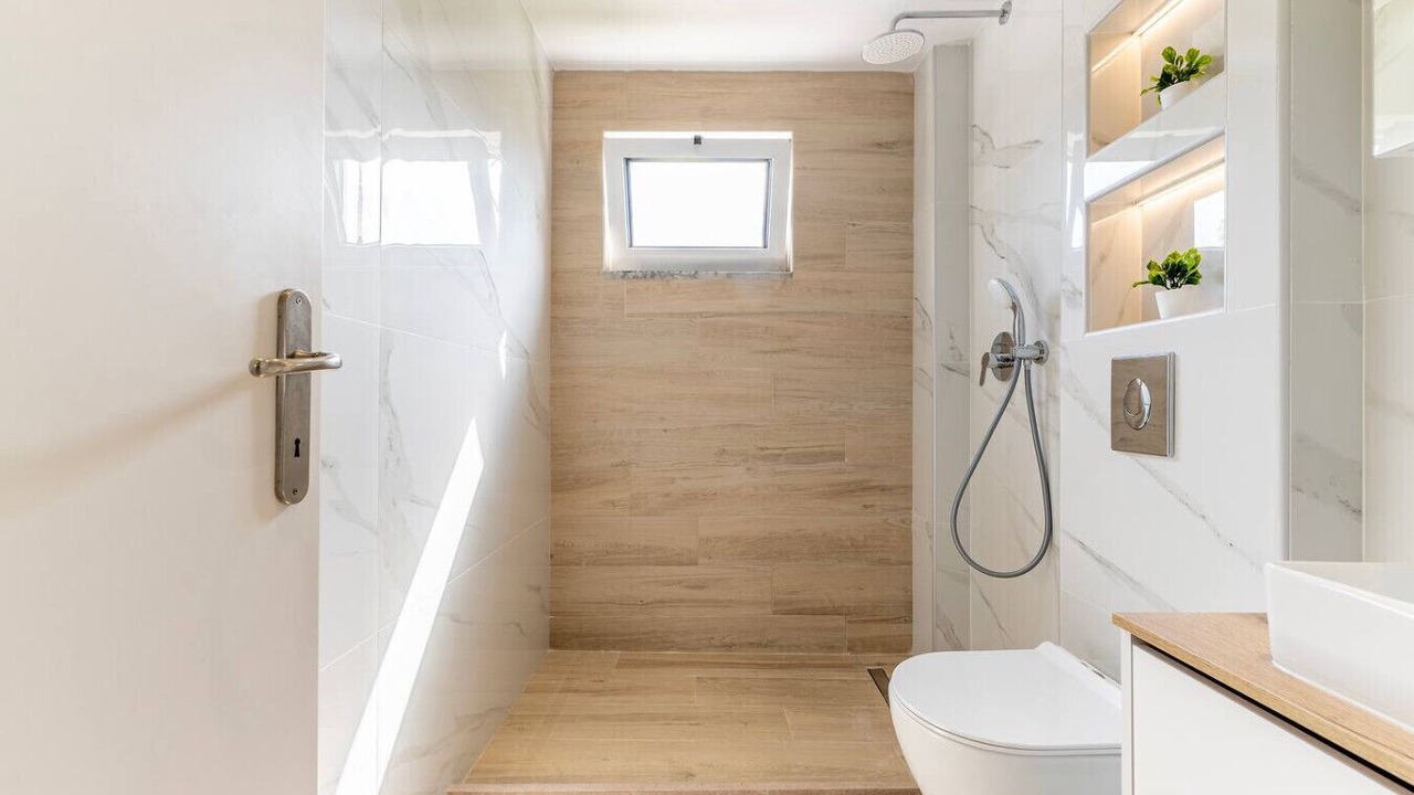 Photo of Bathroom in Tingaki