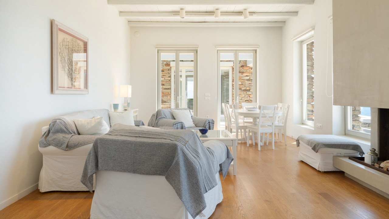 Photo of Livingroom in Milopotas