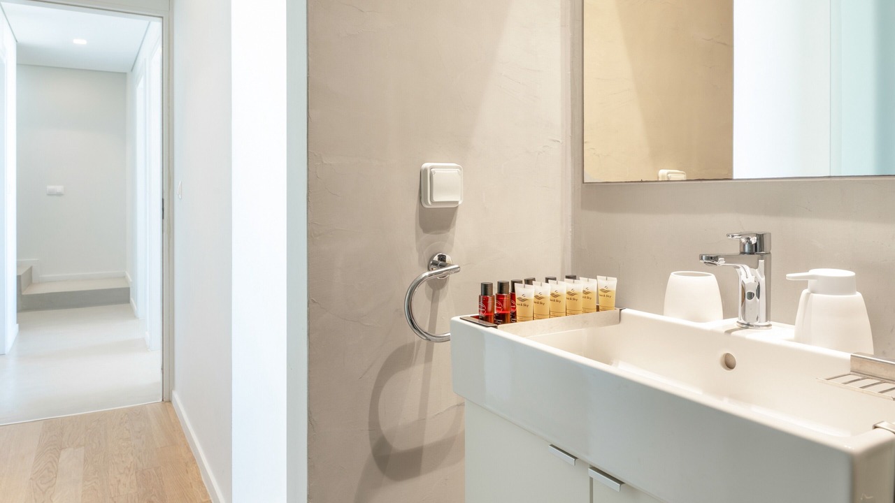 Photo of Bathroom in Ios