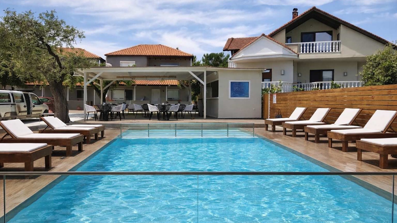 Photo of Outdoor in Potos