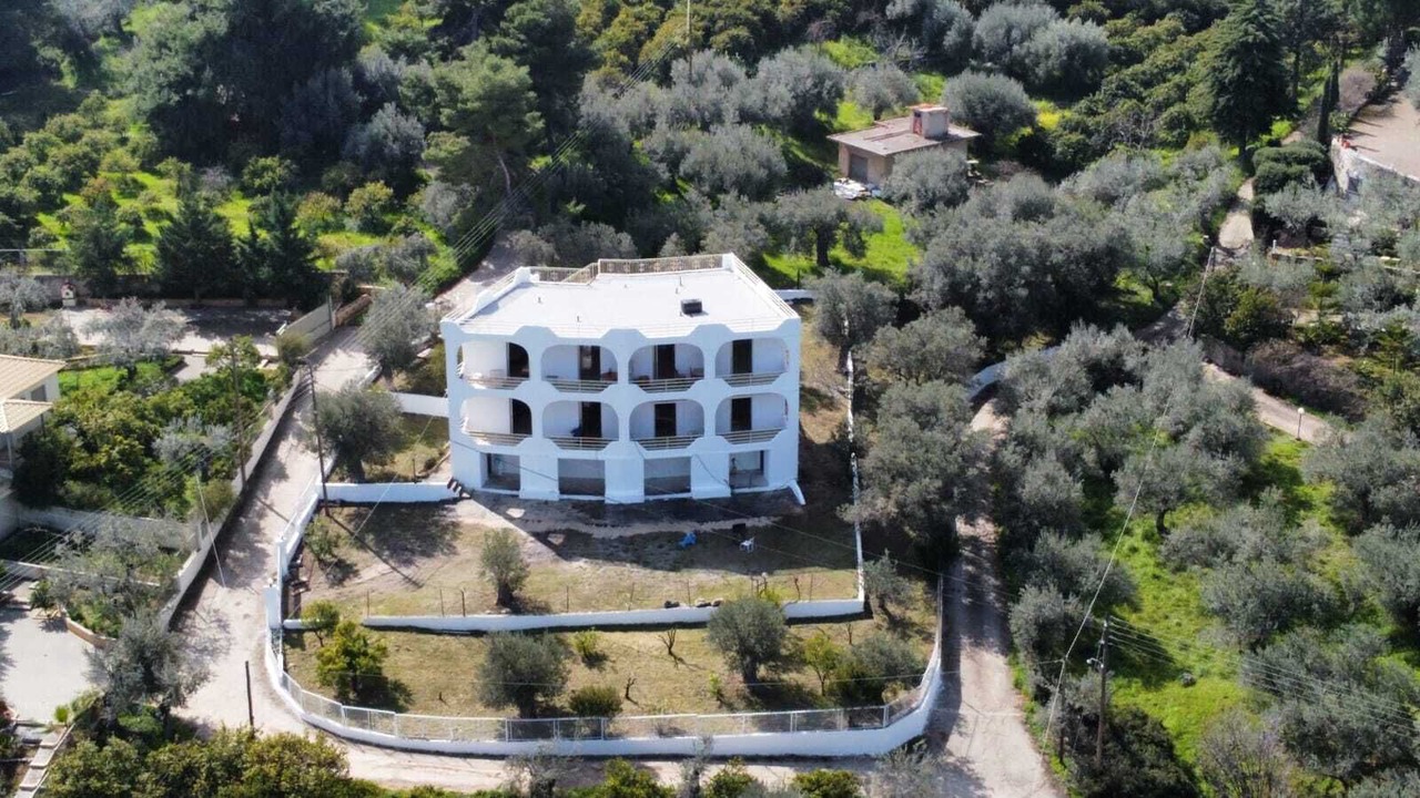 Photo of Outdoor in Melissopetra