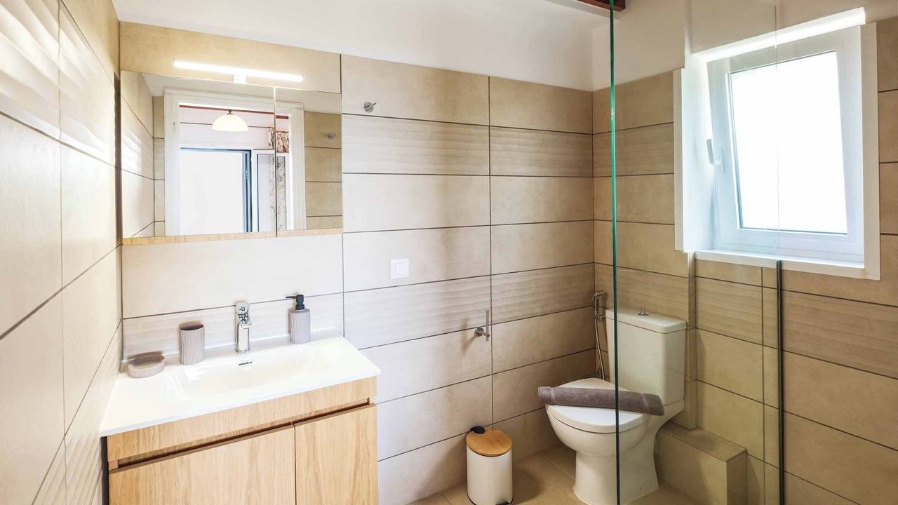 Photo of Bathroom in Pirgi