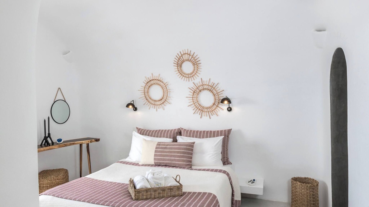 Photo of Bedroom in Imerovigli