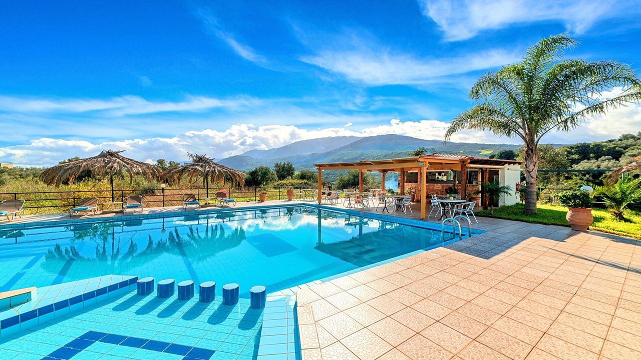 Photo of Outdoor in Exopoli