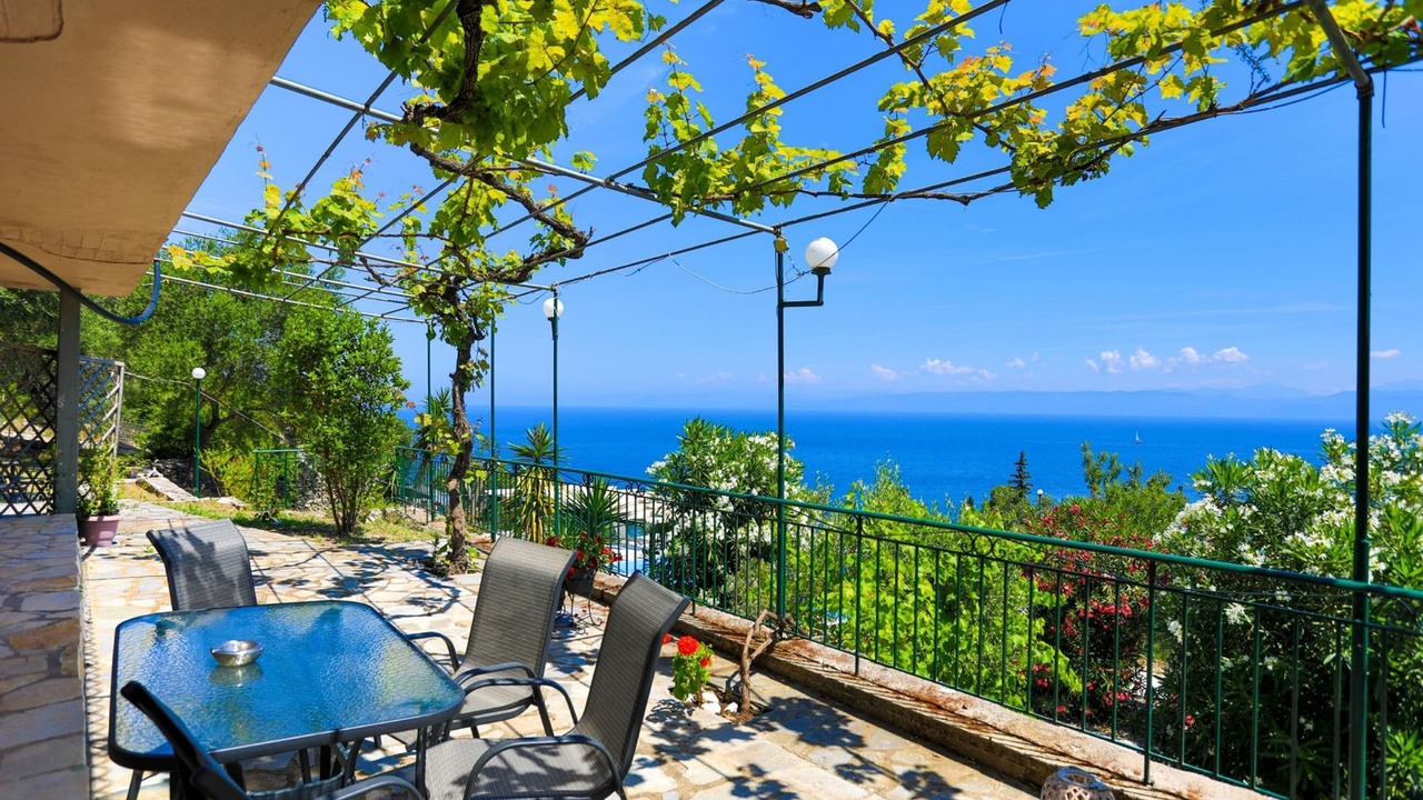 Photo of Outdoor in Koutsi