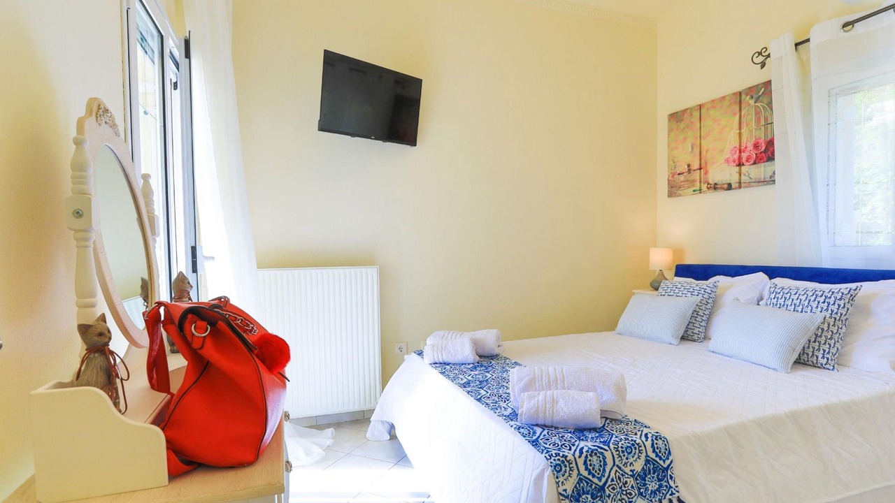Photo of Bedroom in Perama