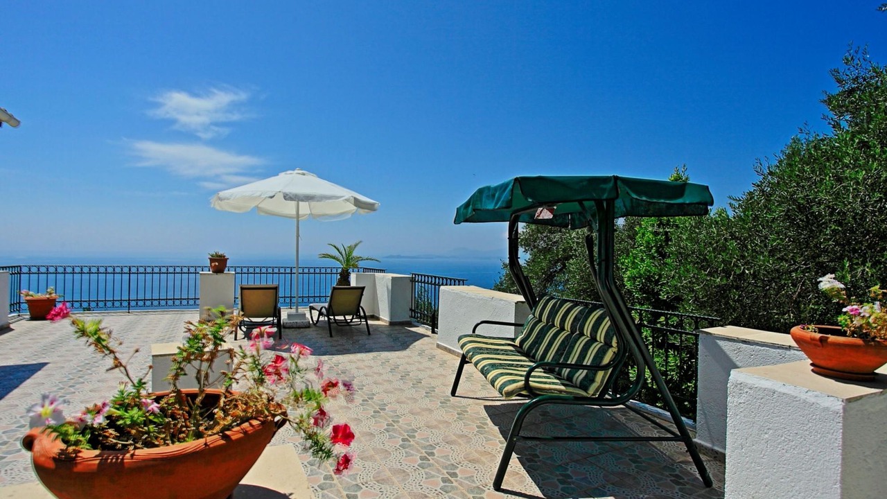Photo of Patio Balcony in Nisaki
