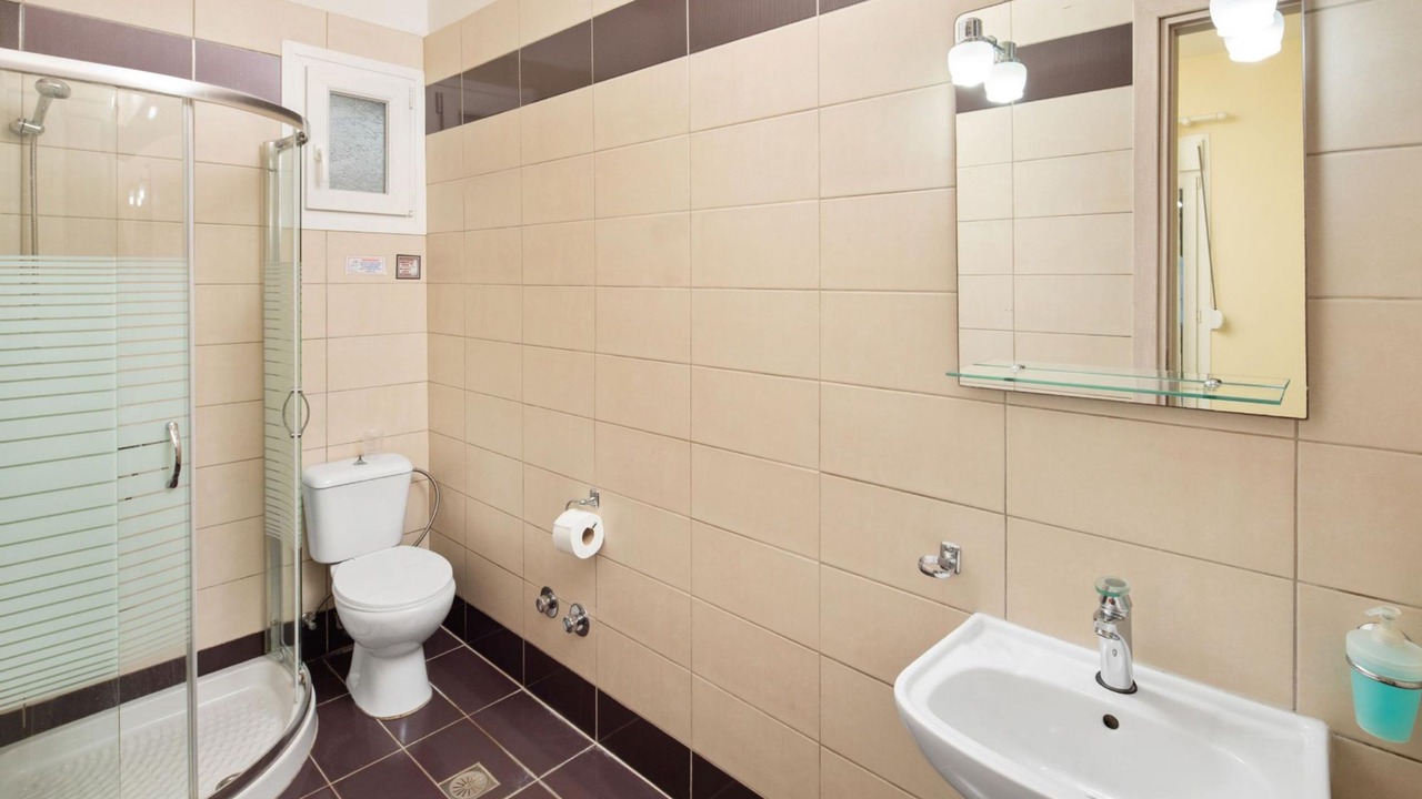 Photo of Bathroom in Roda