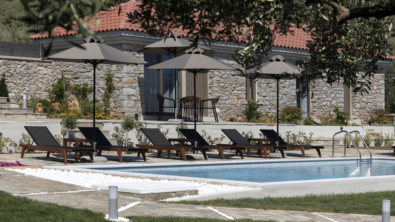 Photo of Outdoor in Sourpi