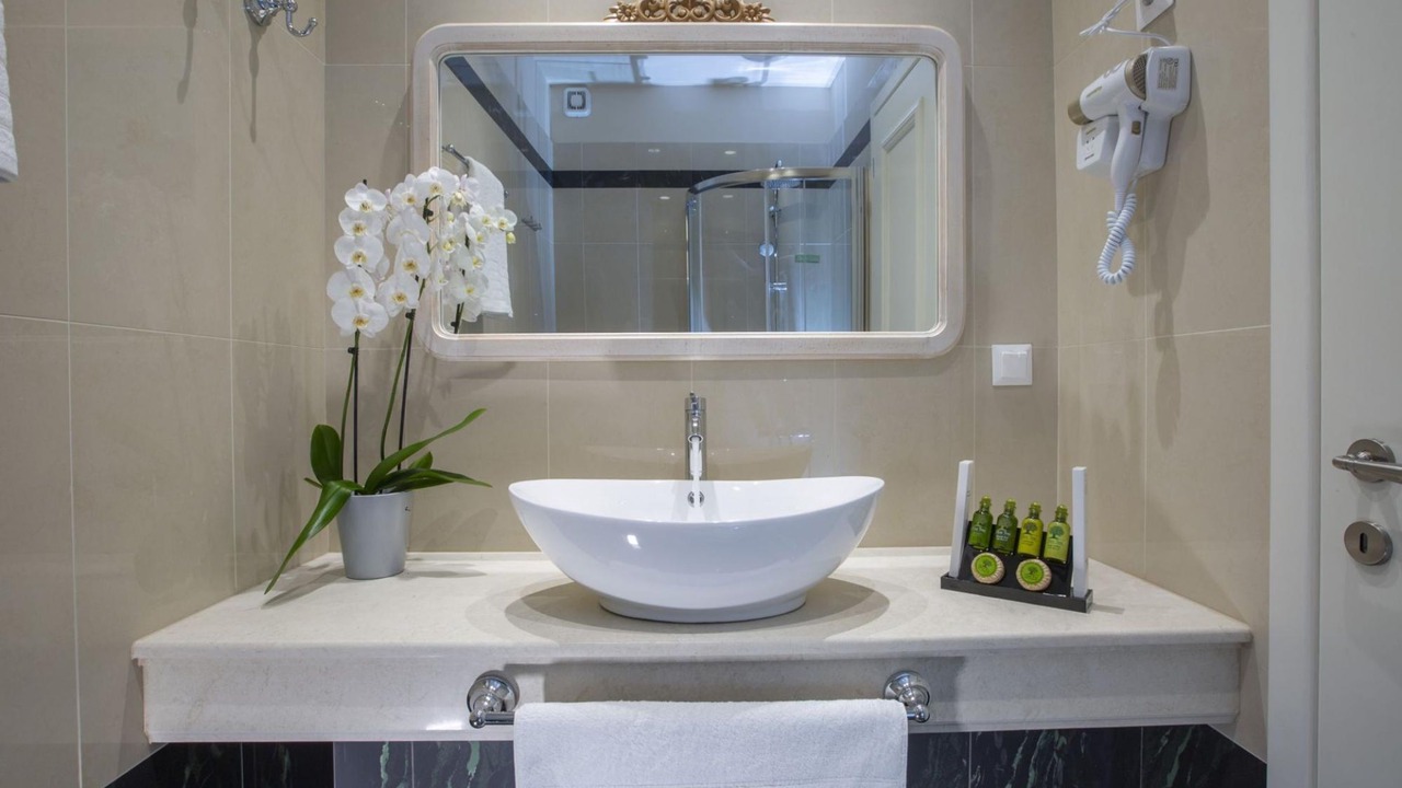 Photo of Bathroom in Nidri