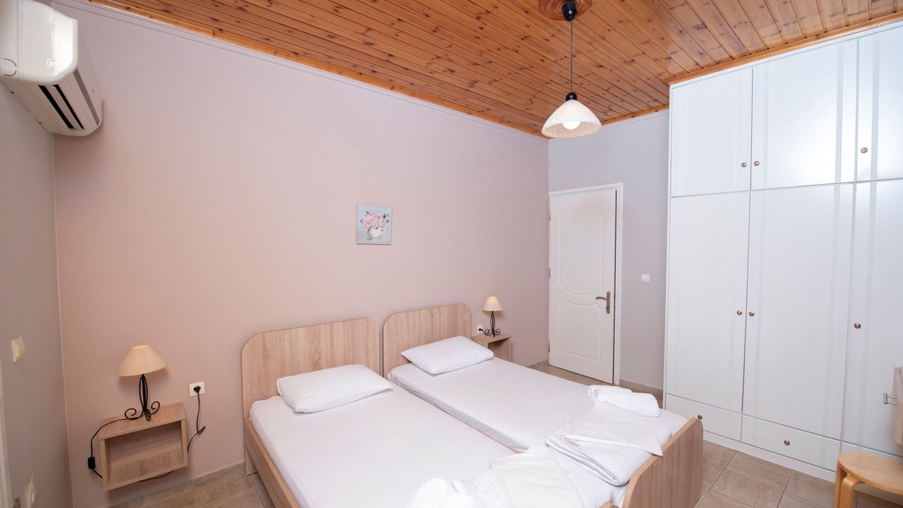 Photo of Bedroom in Kalamitsi