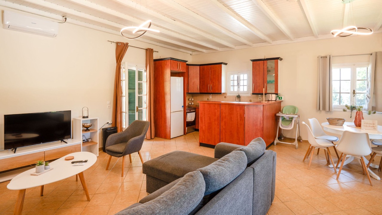 Photo of Livingroom in Magoulades