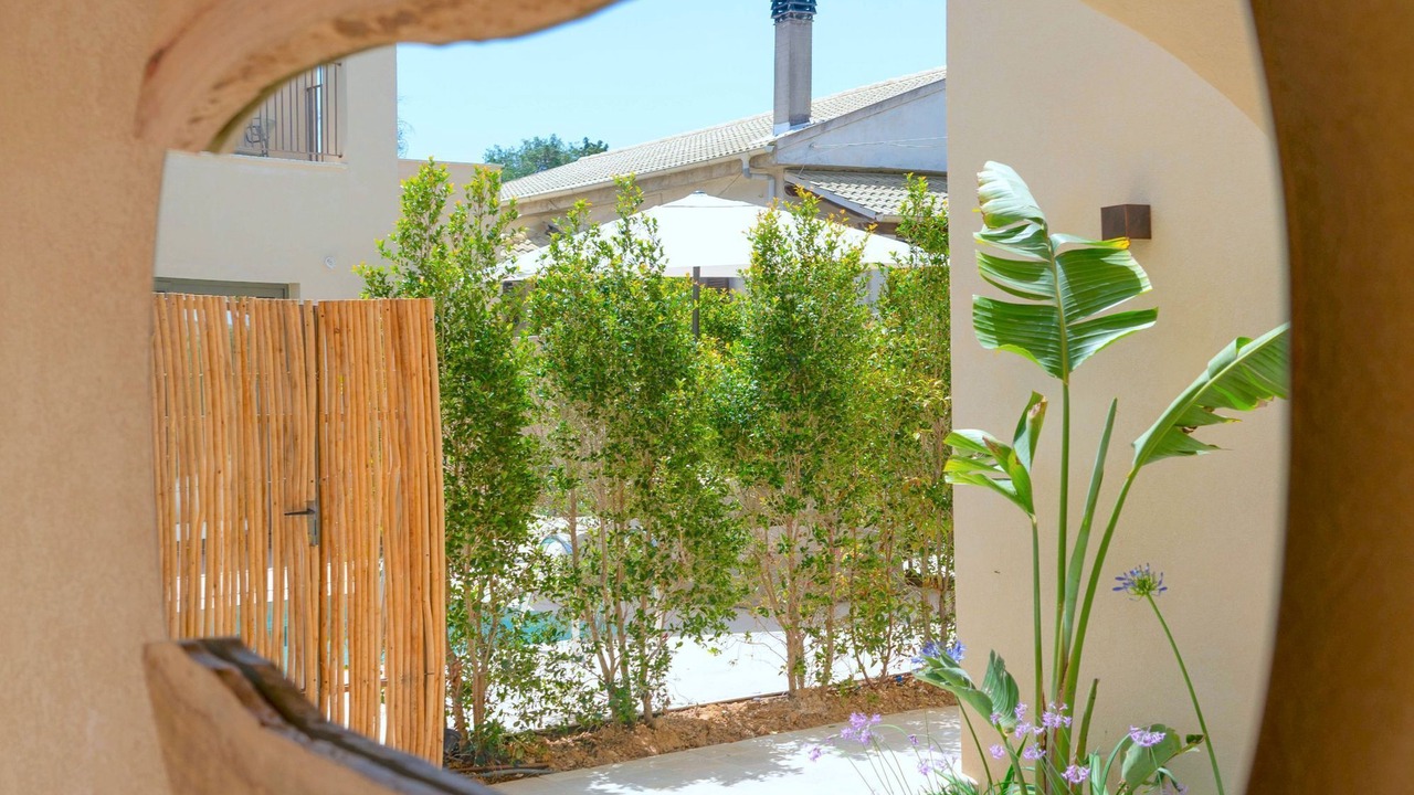 Photo of Outdoor in Kouramades