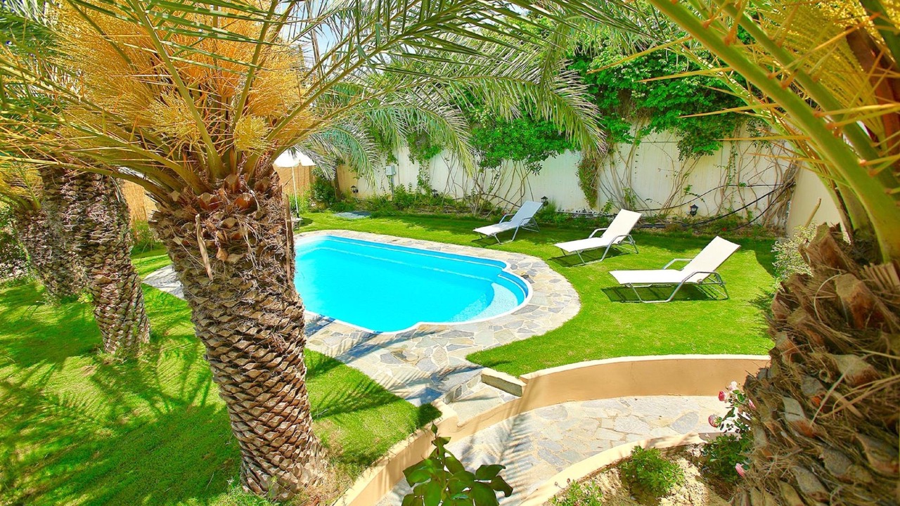 Photo of Outdoor in Karteros