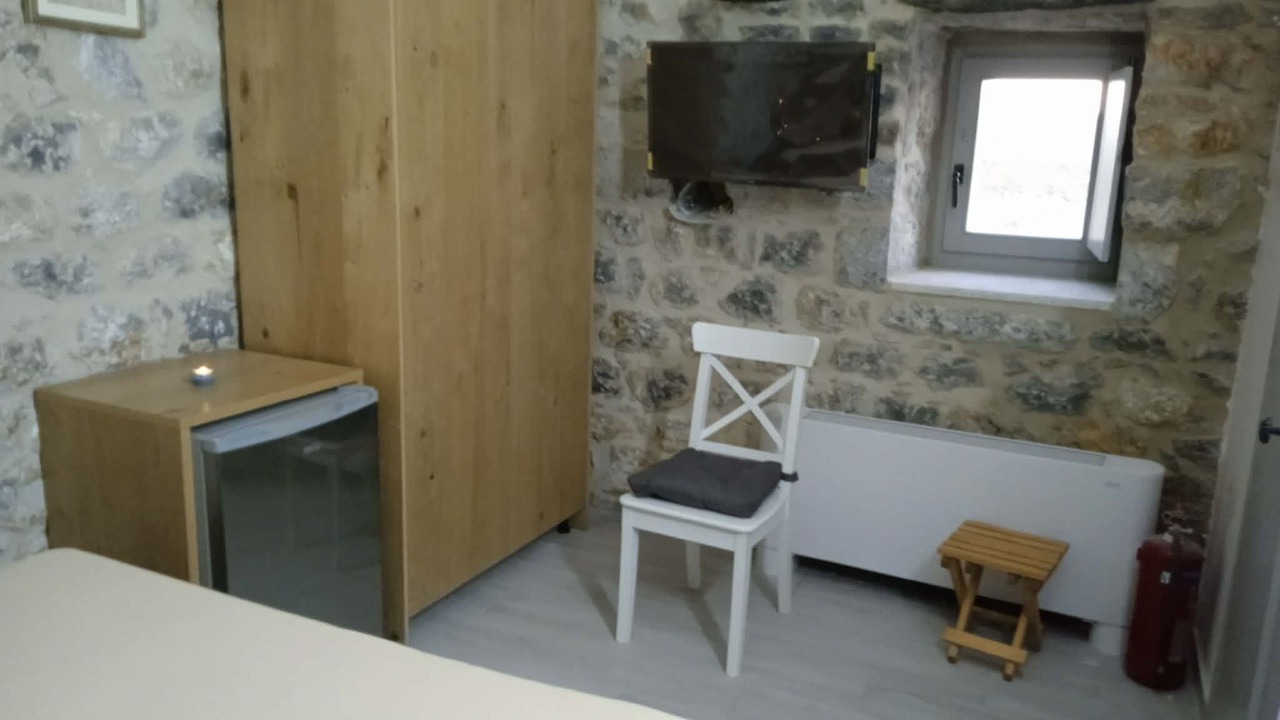 Photo of Bedroom in Omales