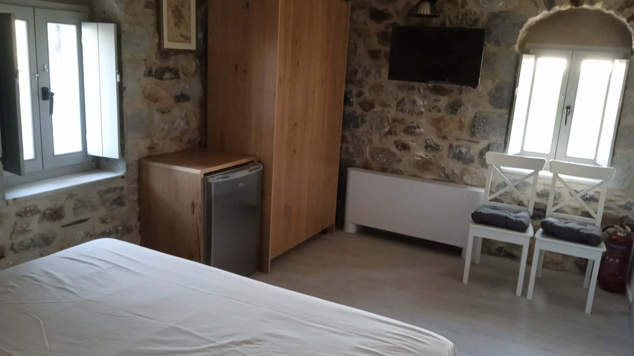 Photo of Bedroom in Omales