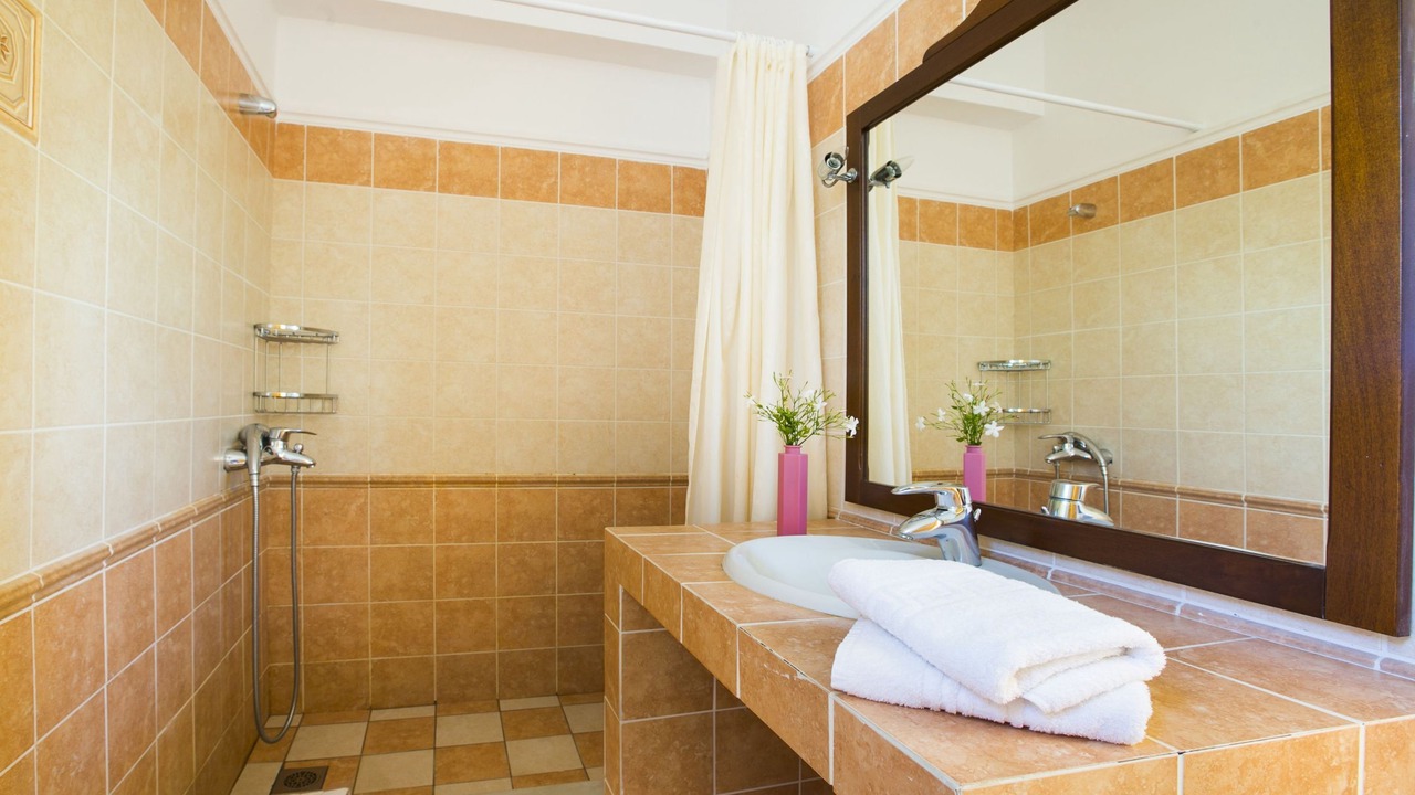 Photo of Bathroom in Kateleios