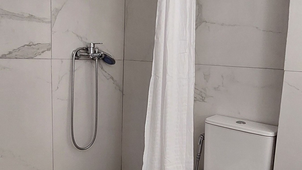 Photo of Bathroom in Ipsos
