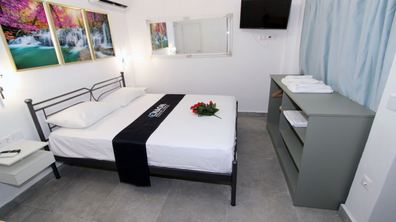 Photo of Bedroom in Ipsos