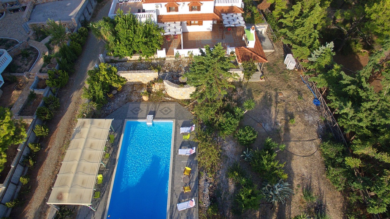 Photo of Outdoor in Votsi