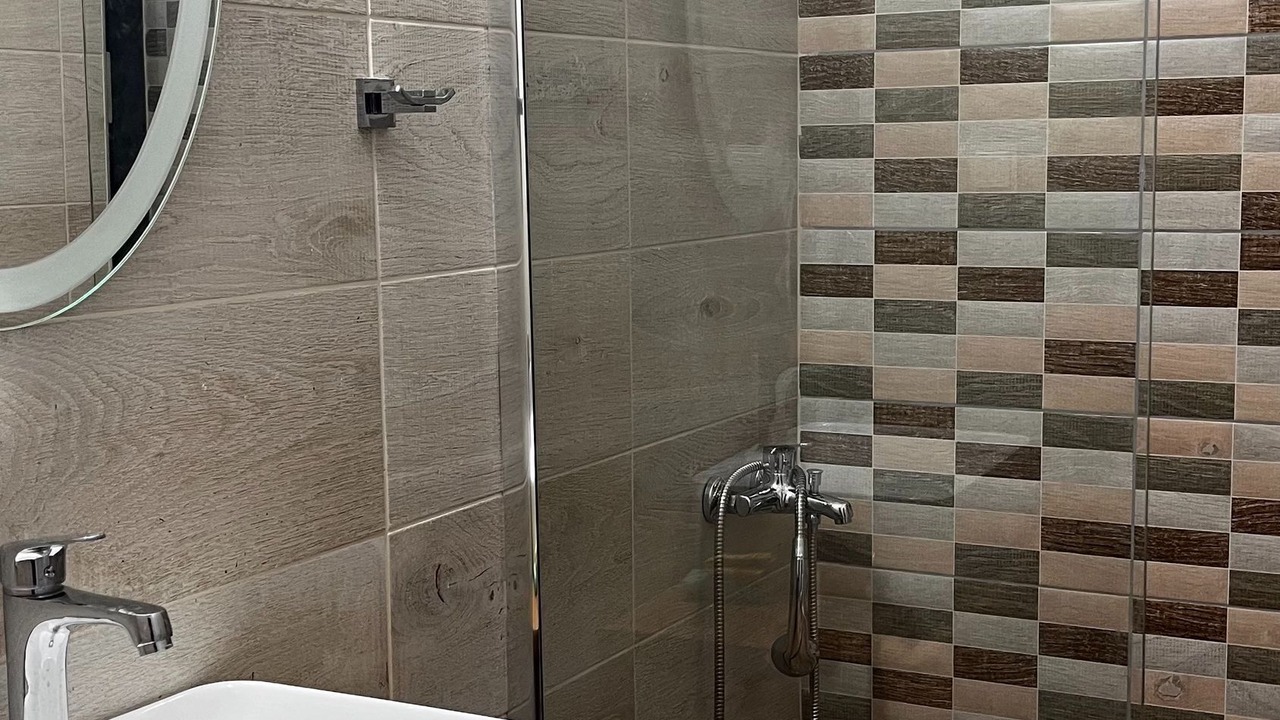Photo of Bathroom in Pella Region