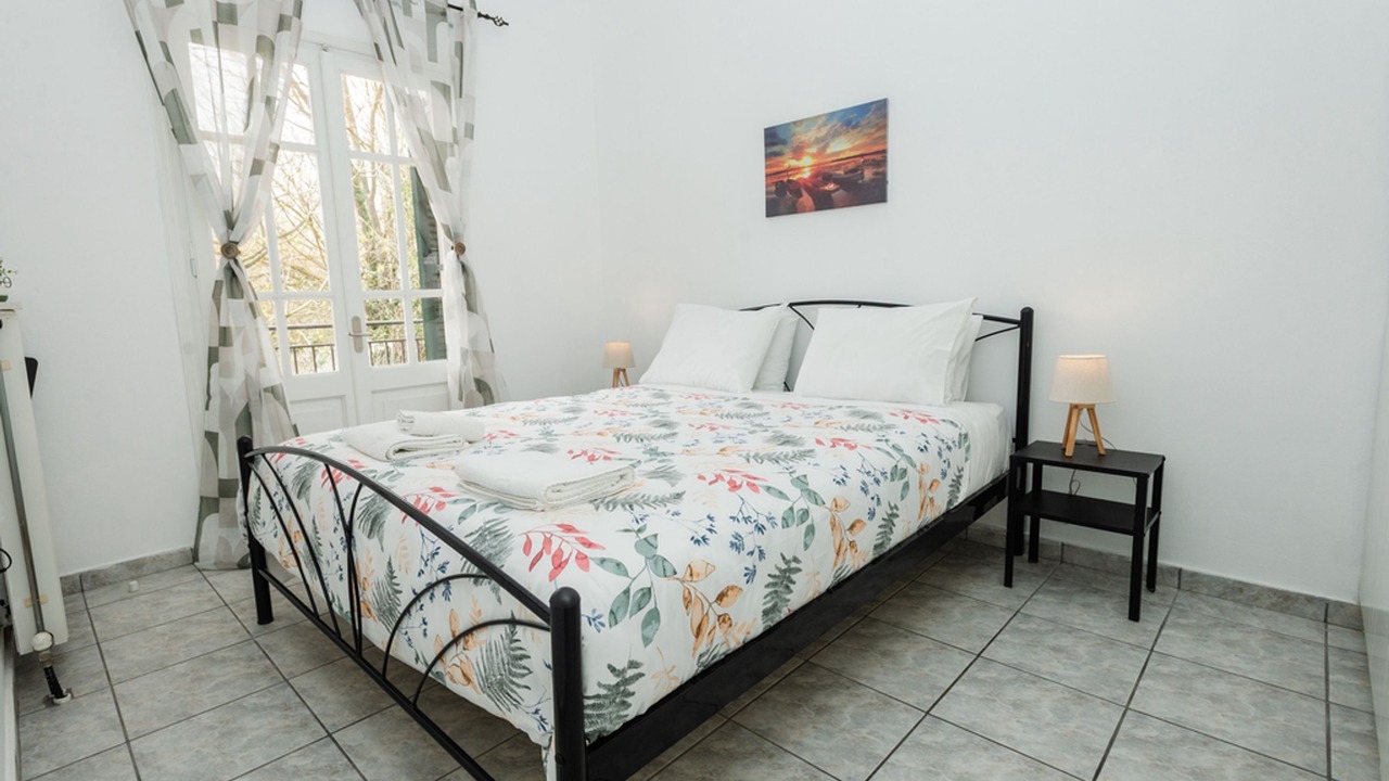 Photo of Bedroom in Perama
