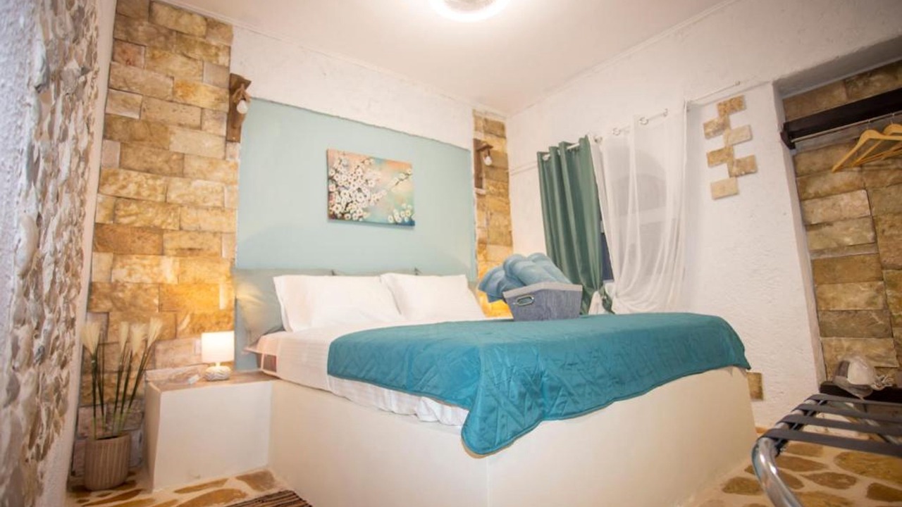 Photo of Bedroom in Messonghi