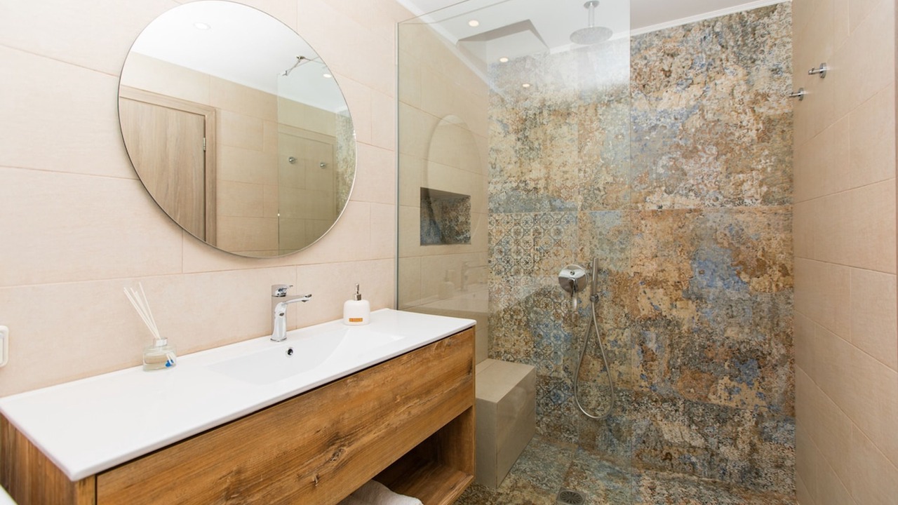 Photo of Bathroom in Lefkogeia