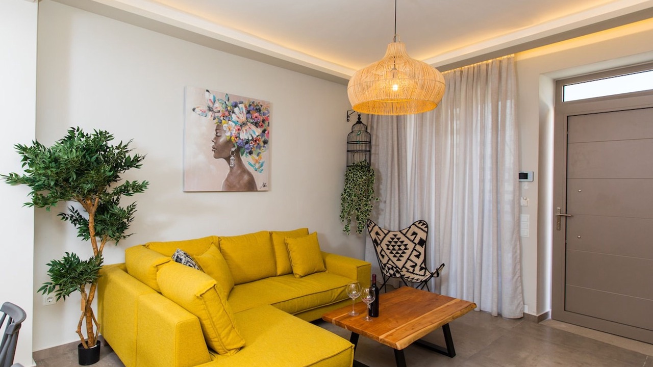 Photo of Livingroom in Lefkogeia
