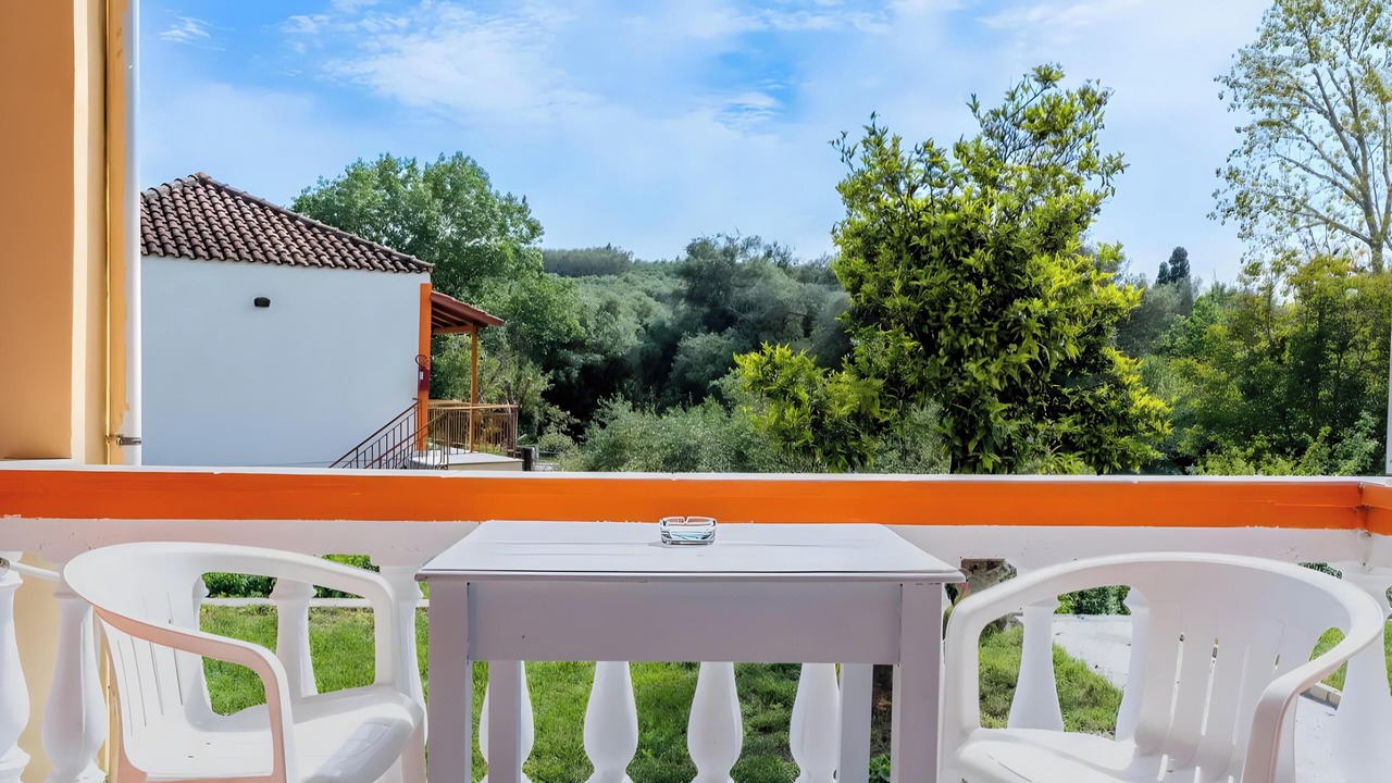 Photo of Outdoor in Notos