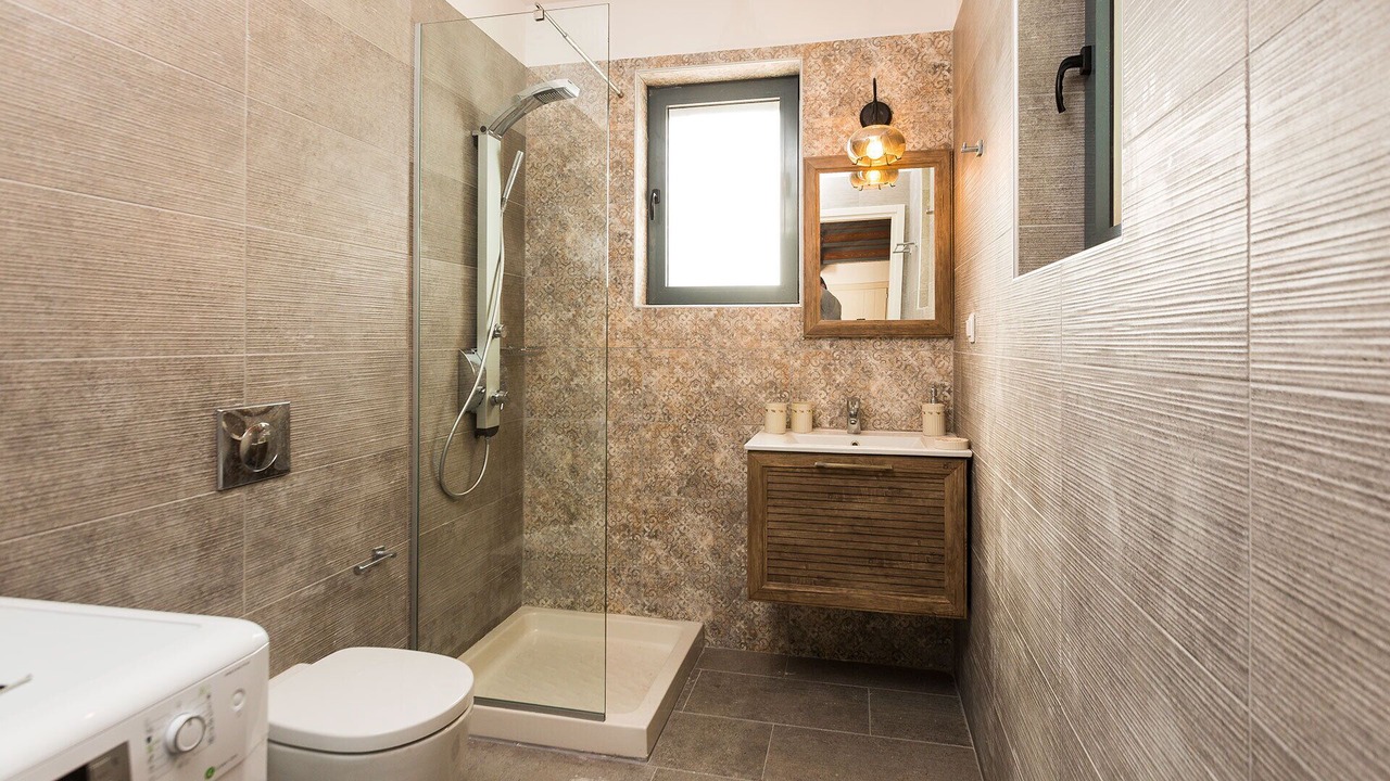 Photo of Bathroom in Saktouria