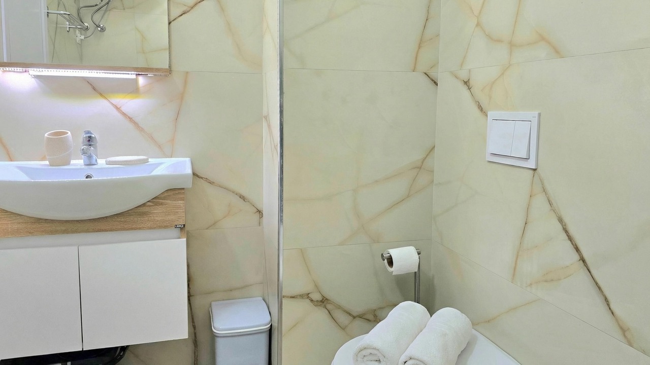 Photo of Bathroom in Golem