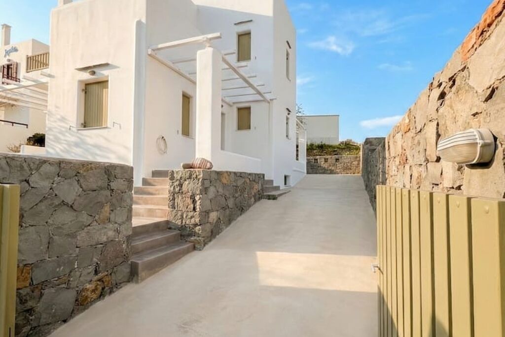 Photo of Outdoor in Milos