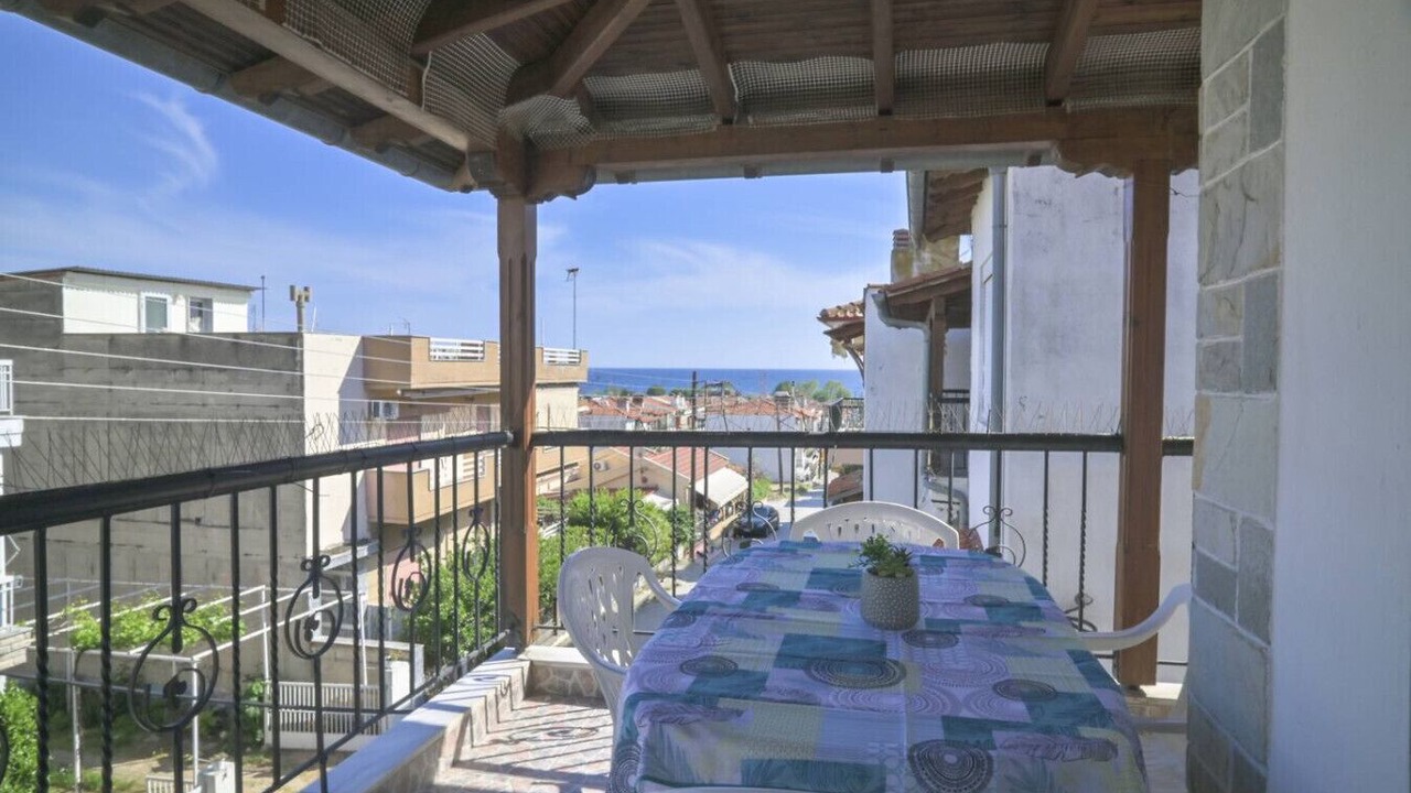 Photo of Patio Balcony in Flogita