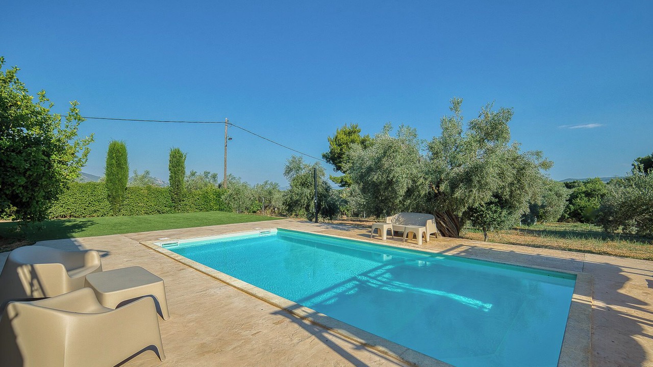 Photo of Outdoor in Megara