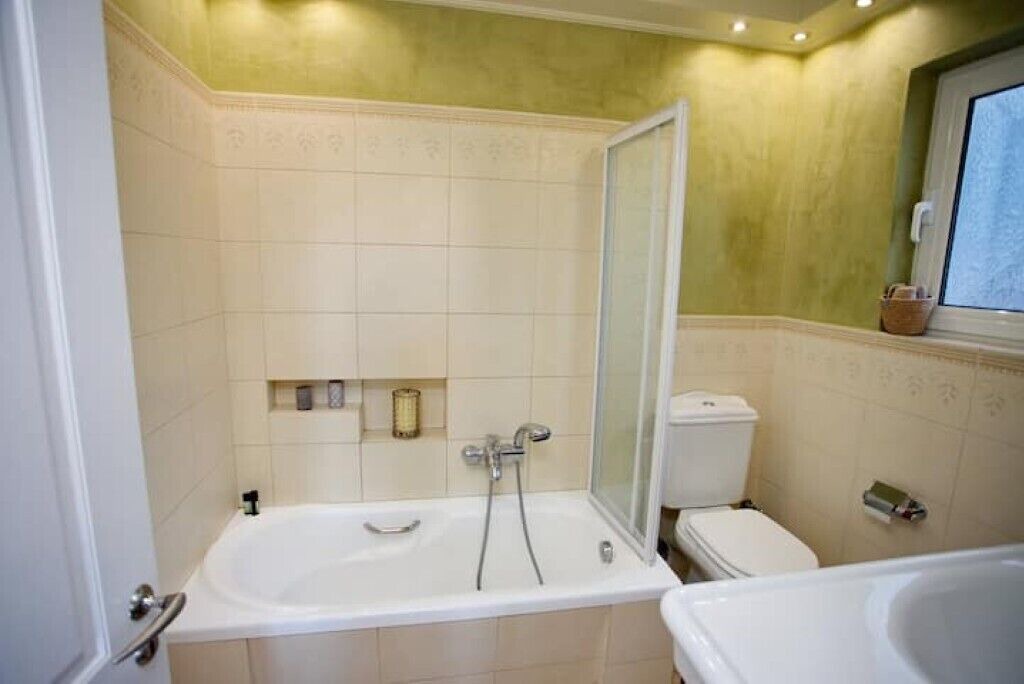 Photo of Bathroom in Kropia