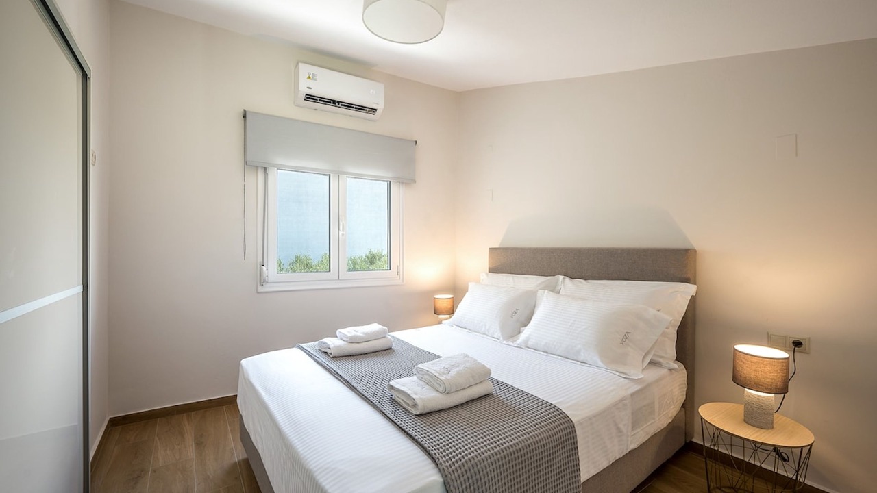 Photo of Bedroom in Kokkini Chani
