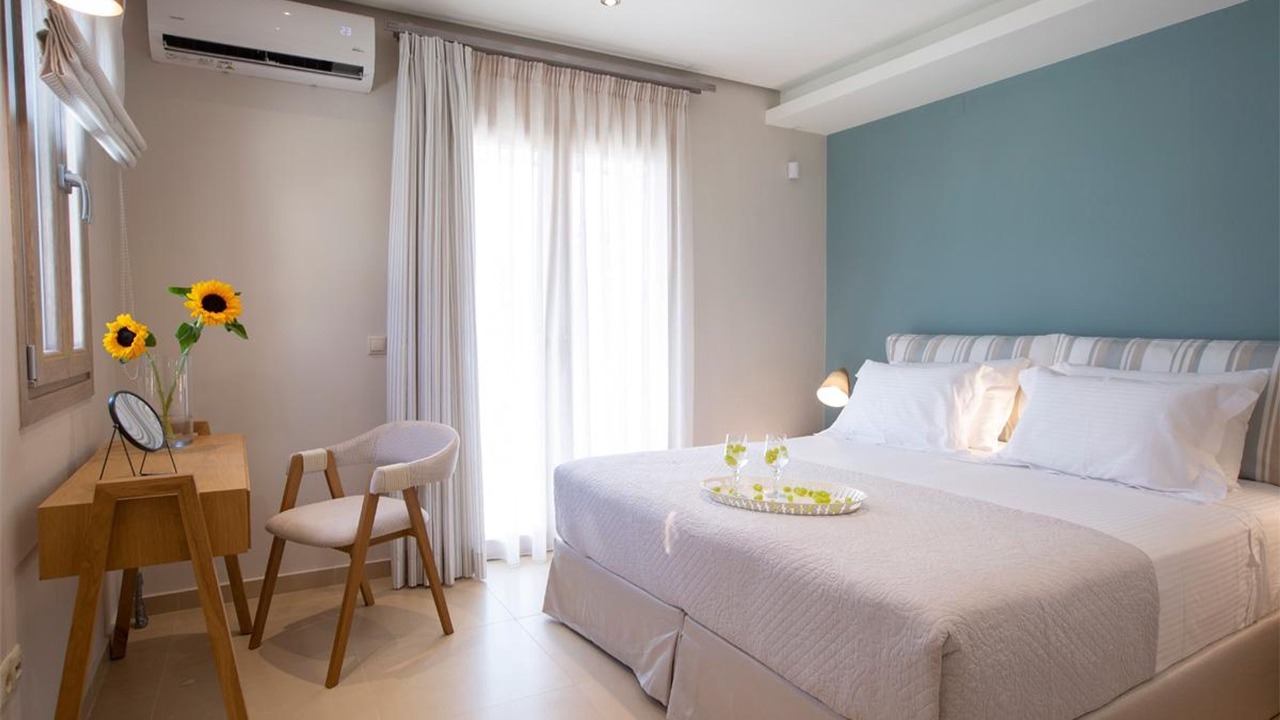 Photo of Bedroom in Perigiali