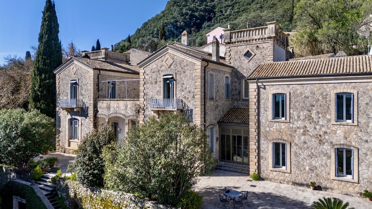 Photo of Outdoor in Doukades