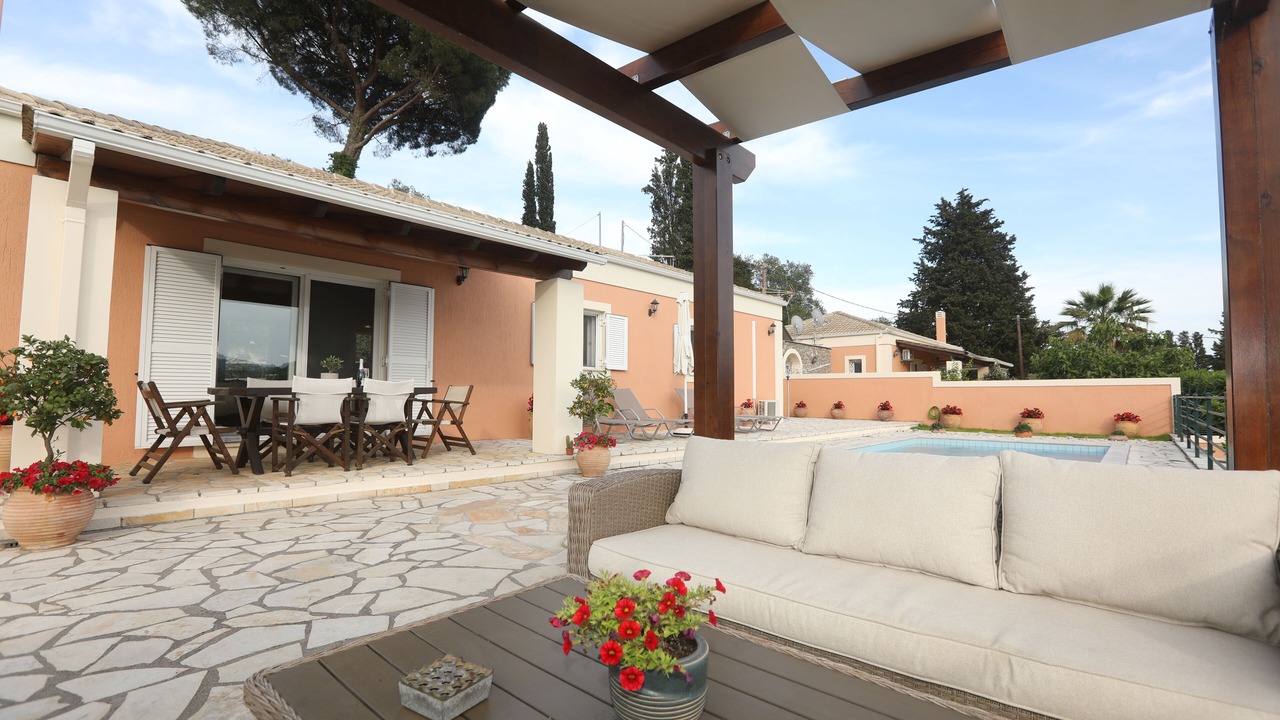 Photo of Outdoor in Afra