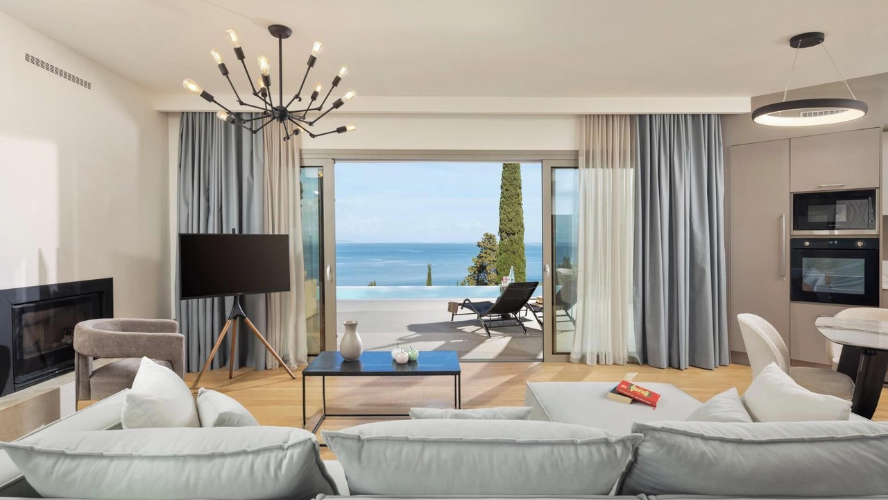 Photo of Livingroom in Agia Pelagia Chlomou