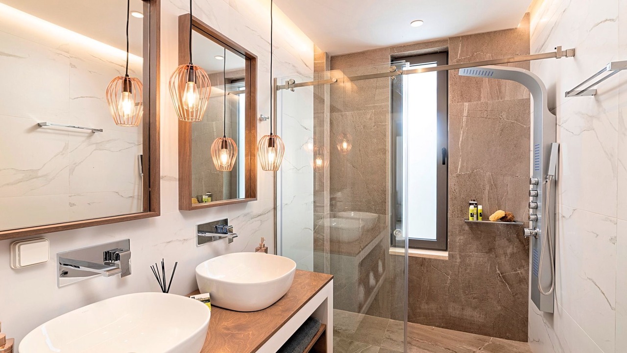 Photo of Bathroom in Mouri