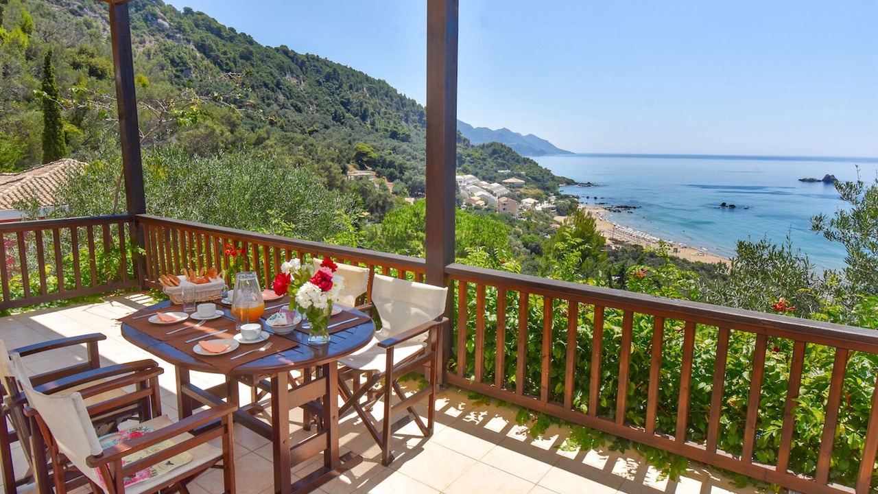 Photo of Outdoor in Sinarades
