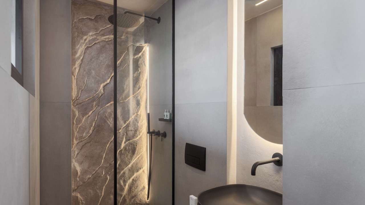 Photo of Bathroom in Koukaki