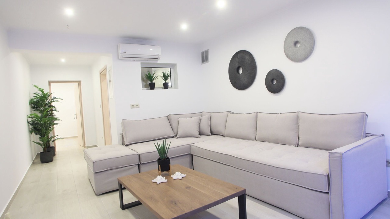 Photo of Livingroom in Spanokhorion