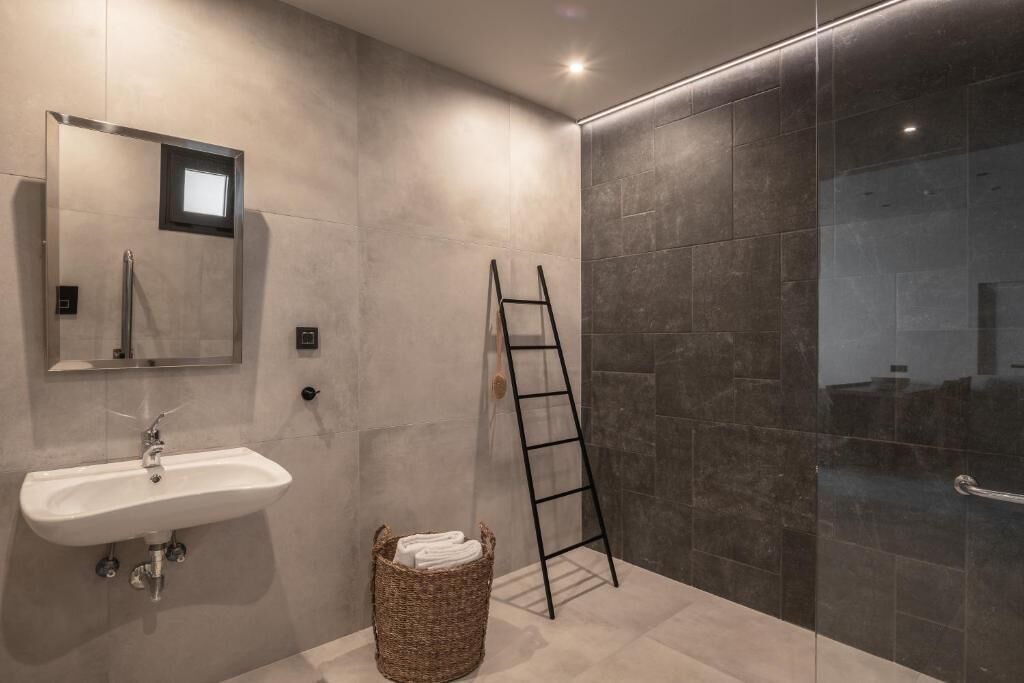 Photo of Bathroom in Malia