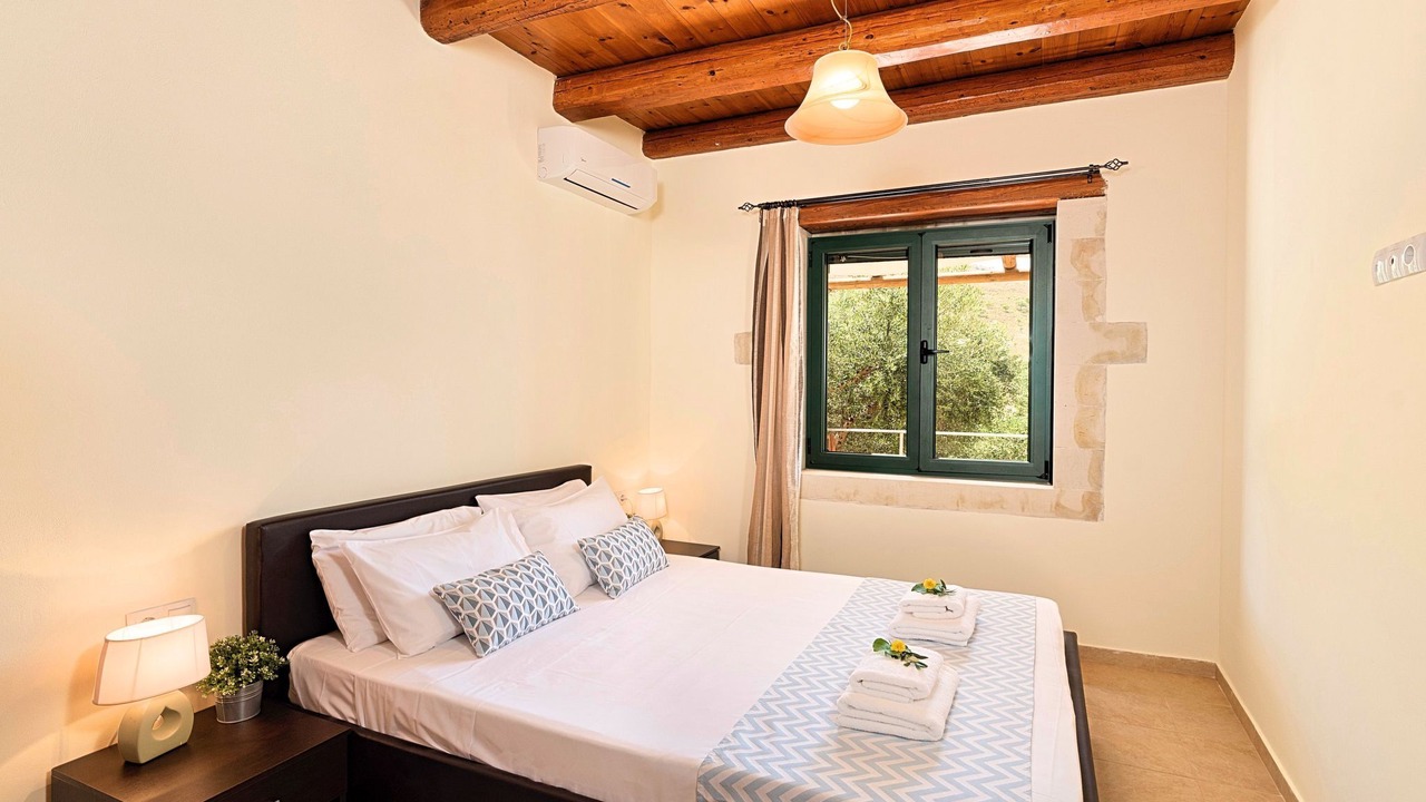 Photo of Bedroom in Mathes