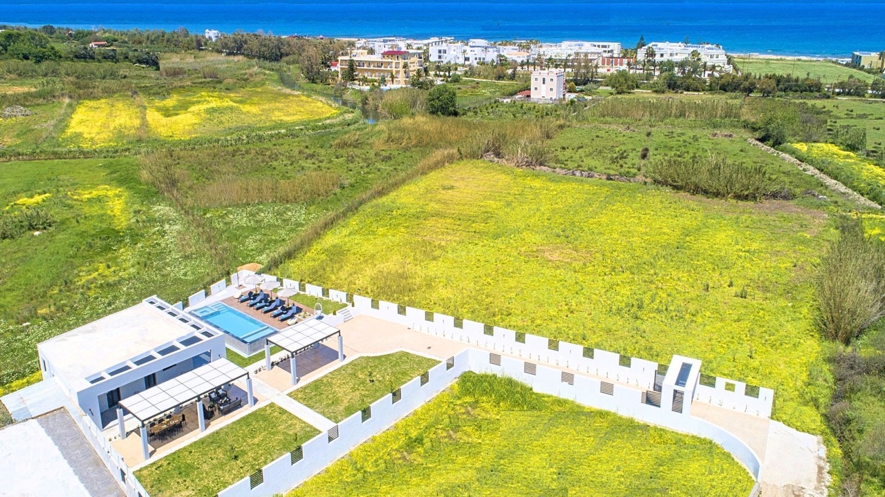 Photo of Outdoor in Kavros