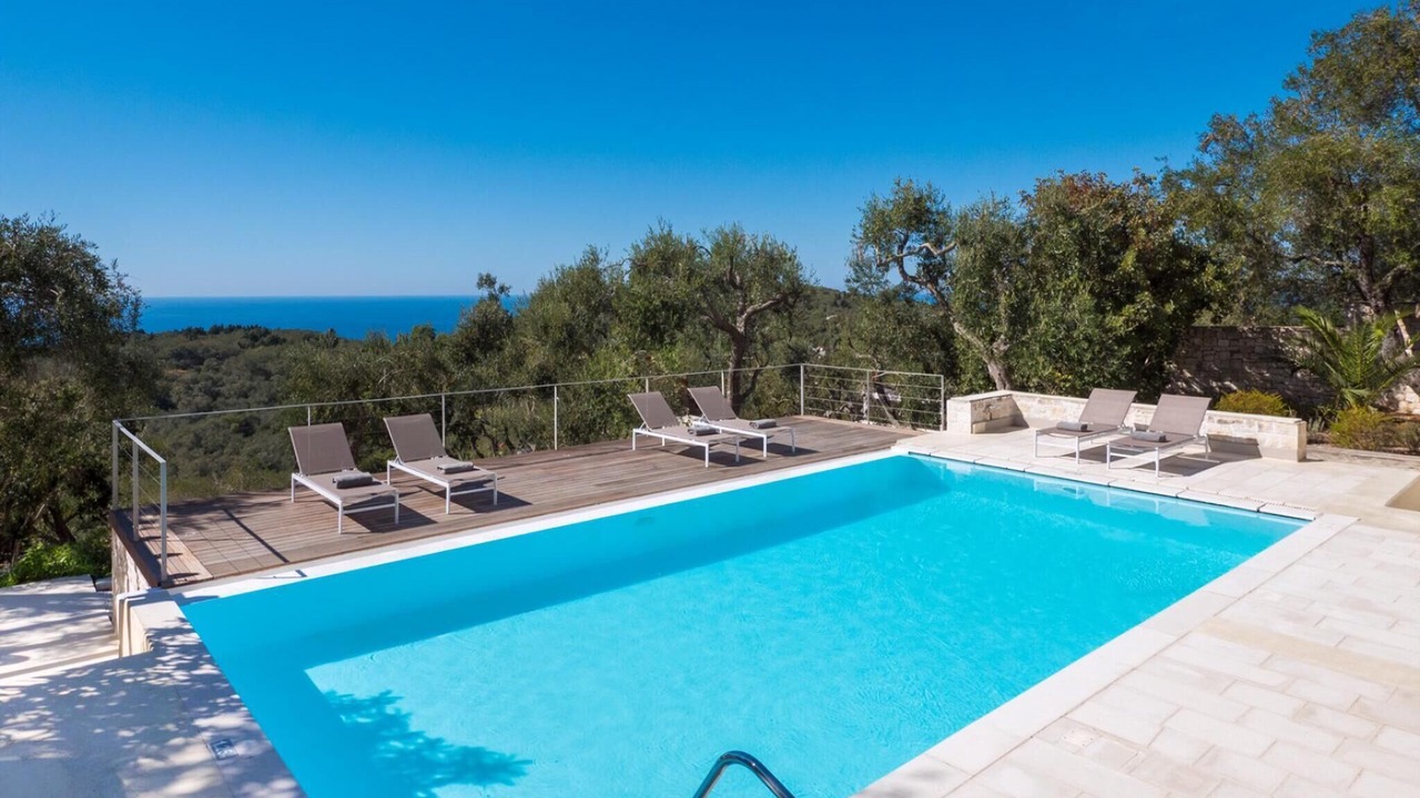 Photo of Others in Paxos