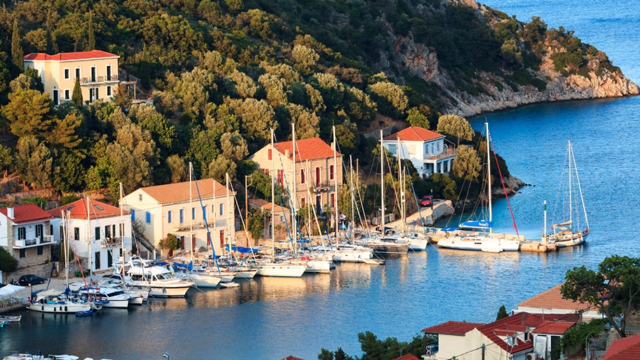 Photo of Others in Ithaki